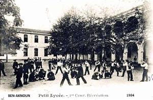 Ben-Aknoun- Petit Lycee - Cours Recreaion - 1904